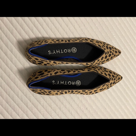 Rothy’s Leopard print Points - Picture 1 of 3